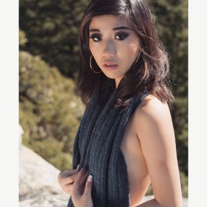 Roses Noires Sonia - rencontre-Teen-Quimper