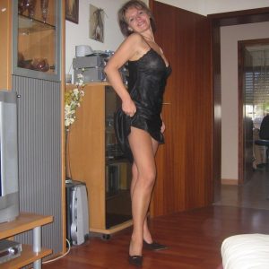 À la recherche d’un homme audacieux Viviane - rencontre-Cougar-Corbeil-Essonnes